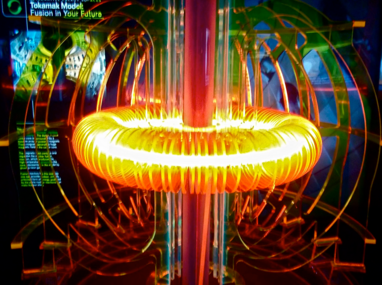 Time Travel Tech: From H.G. Wells to Quantum Mechanics